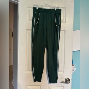 Gymshark jogger comfortable green